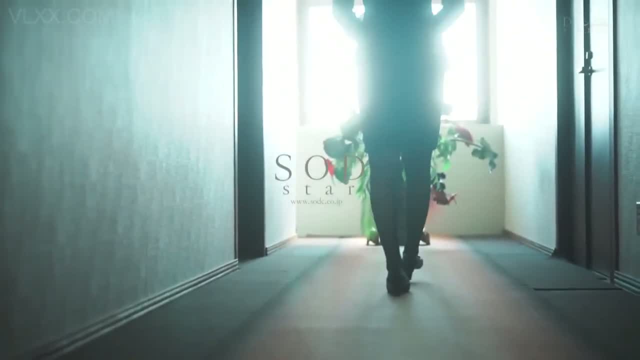 |Vietsub| Nữ nhân viên khách sạn xinh đẹp